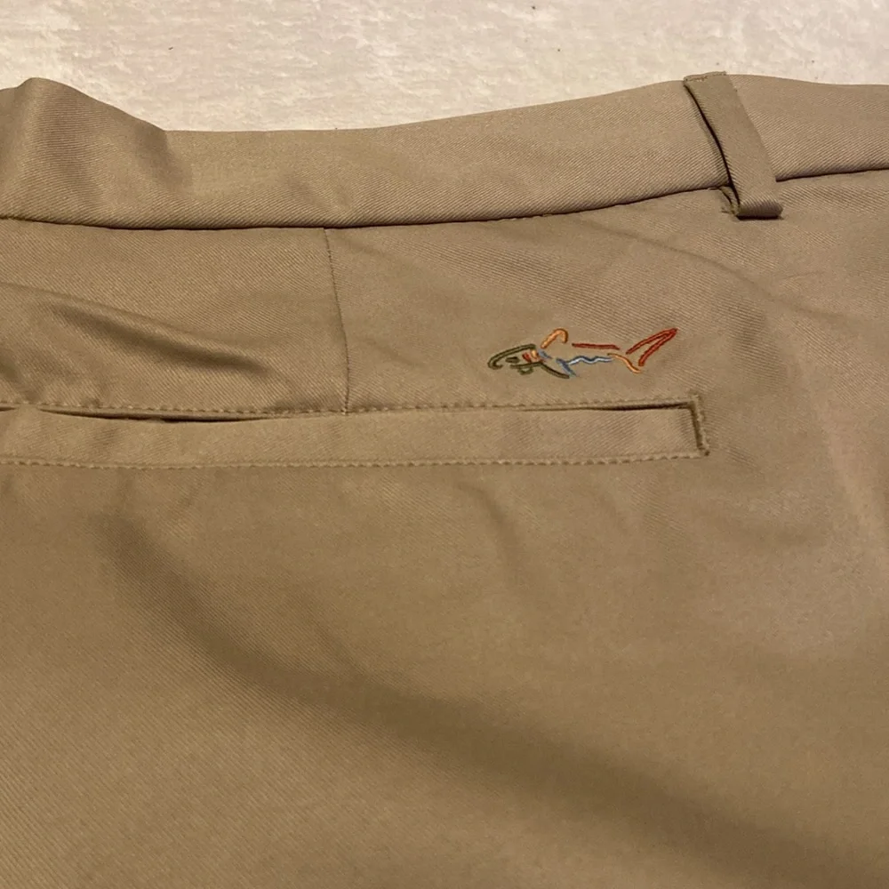 GREG NORMAN For Tasso Ella Size 42 NWT Golf Shorts - Picture 8 of 9